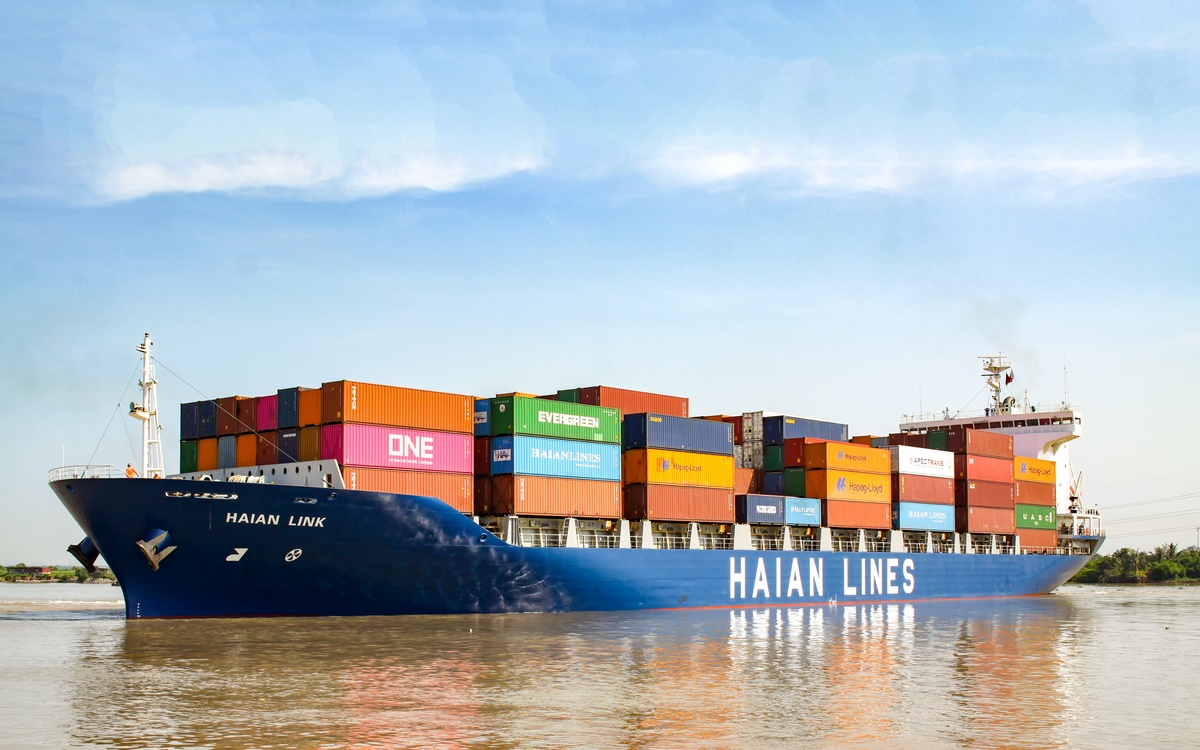 Tàu container hãng tàu Hải An Hải Phòng